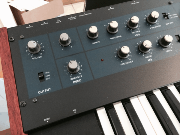 Korg Polysix: KiwiSix Overlay